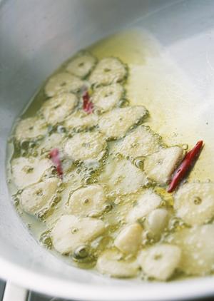 上質な国産和牛や刺身が楽しめる店